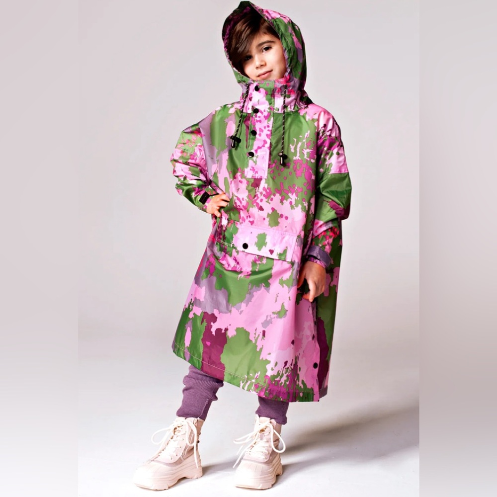NWOT RAINKISS Rain Poncho